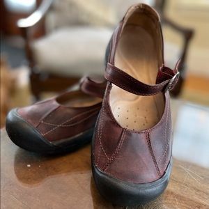 Keen wear around Mary Jane